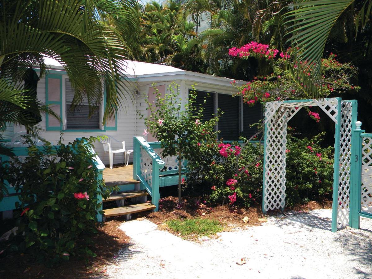 Gulf Breeze Cottages Sanibel Exterior foto