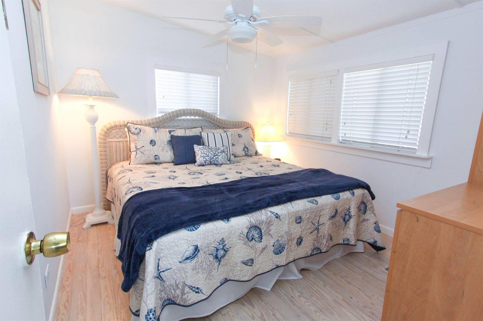 Gulf Breeze Cottages Sanibel Exterior foto