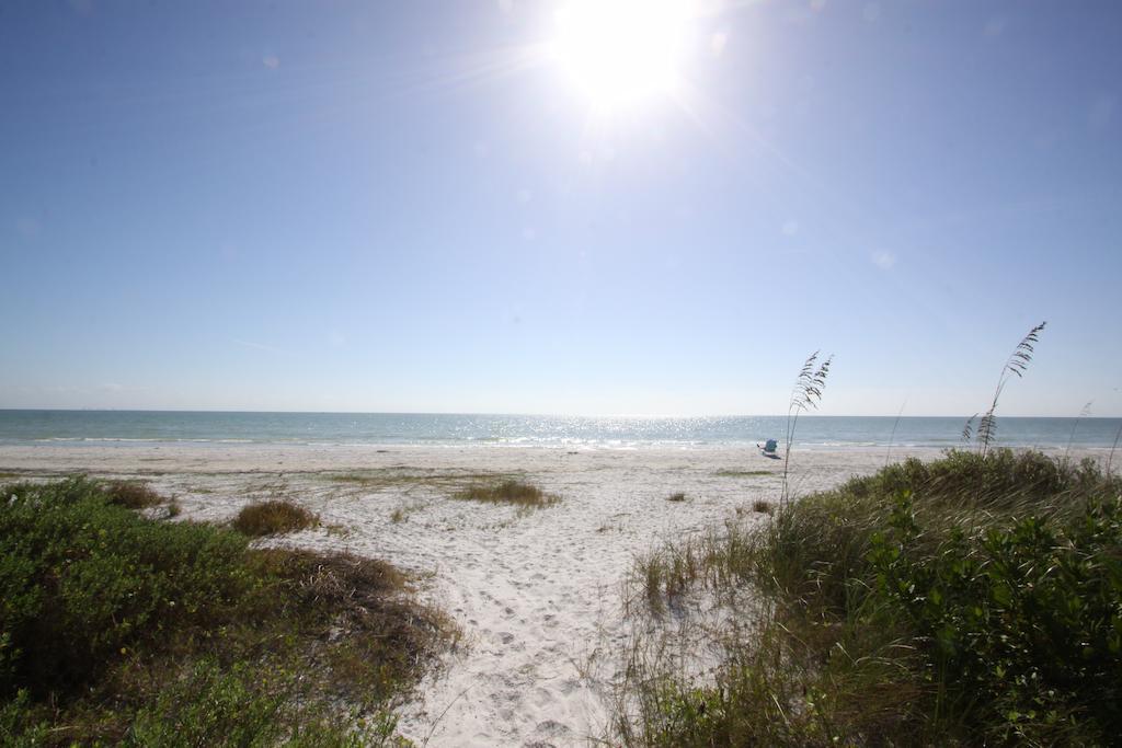 Gulf Breeze Cottages Sanibel Exterior foto