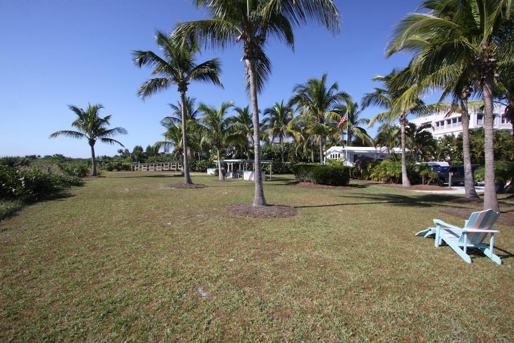 Gulf Breeze Cottages Sanibel Exterior foto